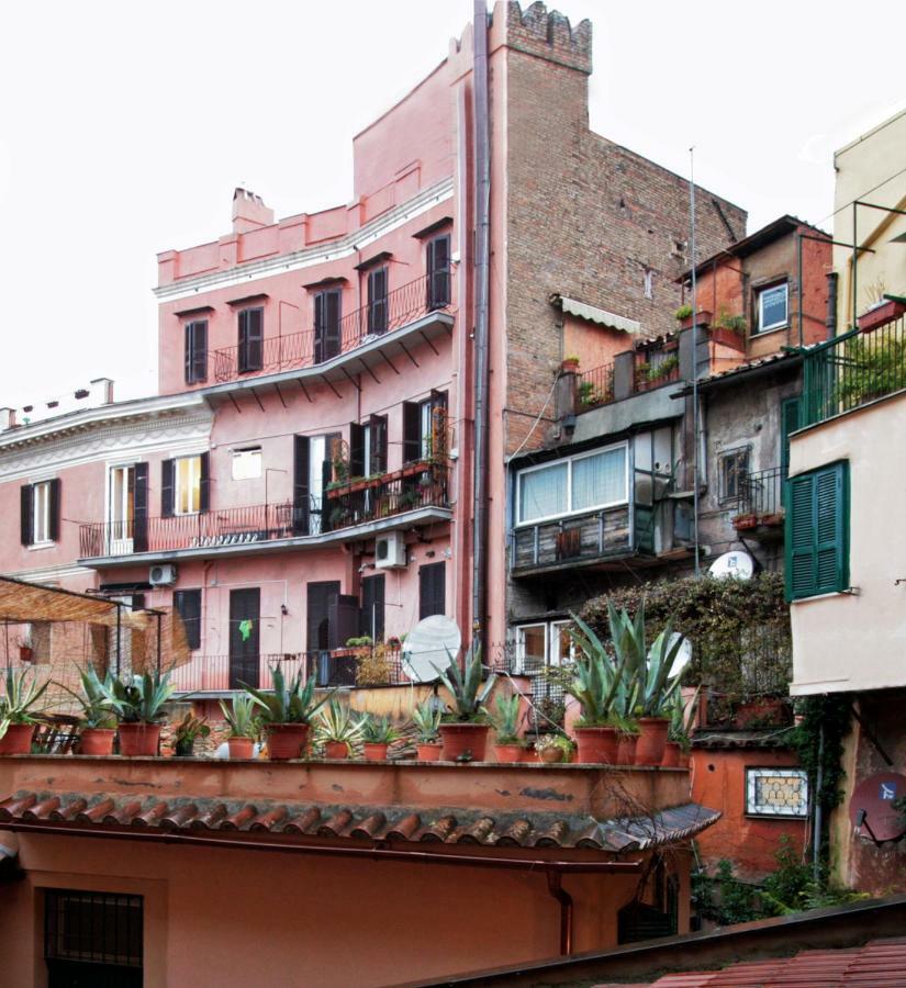 Roma Center Fori Imperiali Raffy'S Charming Suite Luaran gambar