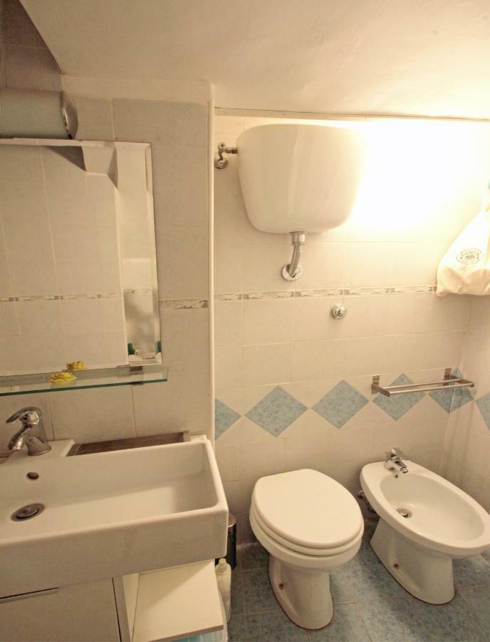 Roma Center Fori Imperiali Raffy'S Charming Suite Luaran gambar