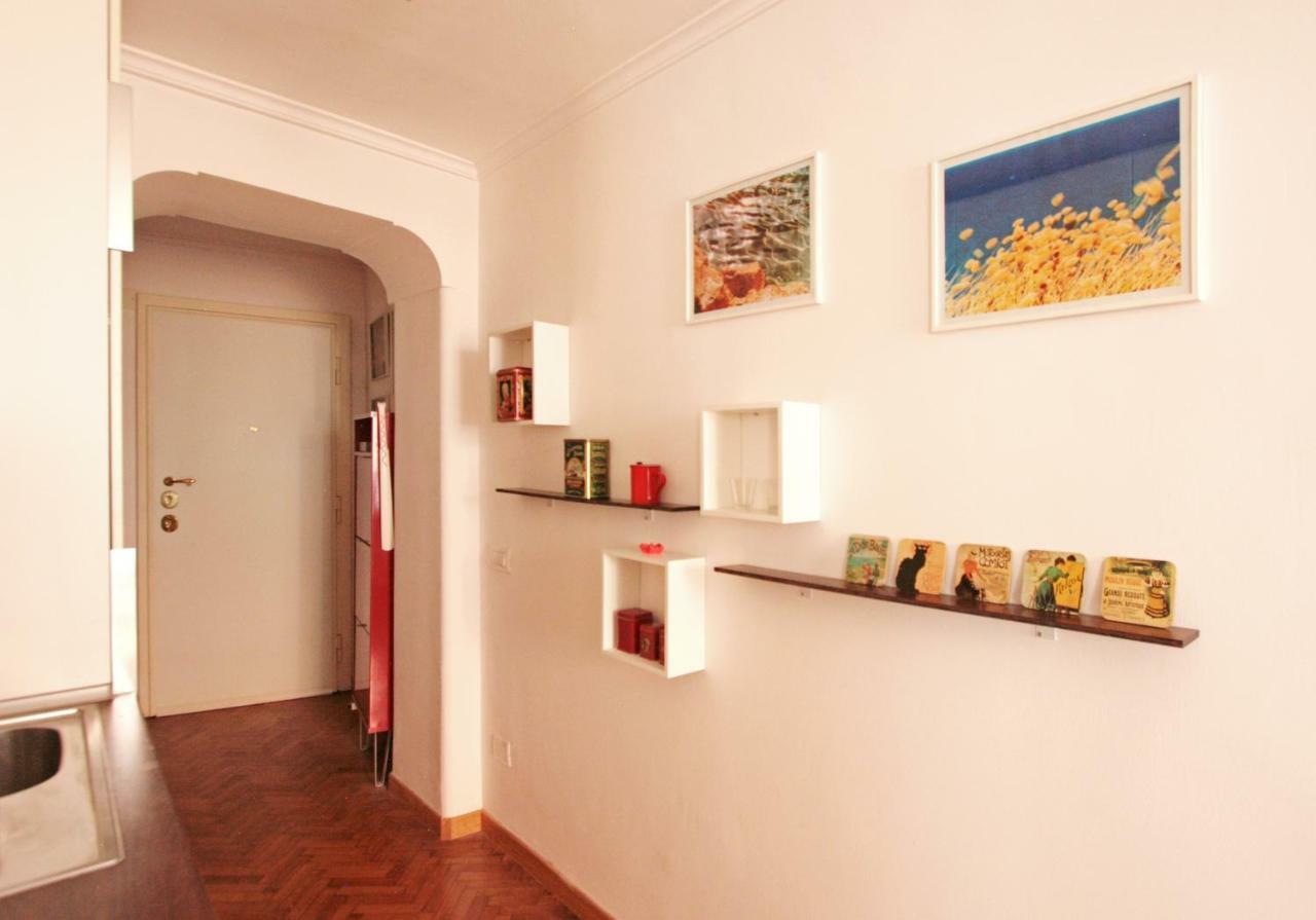 Roma Center Fori Imperiali Raffy'S Charming Suite Luaran gambar