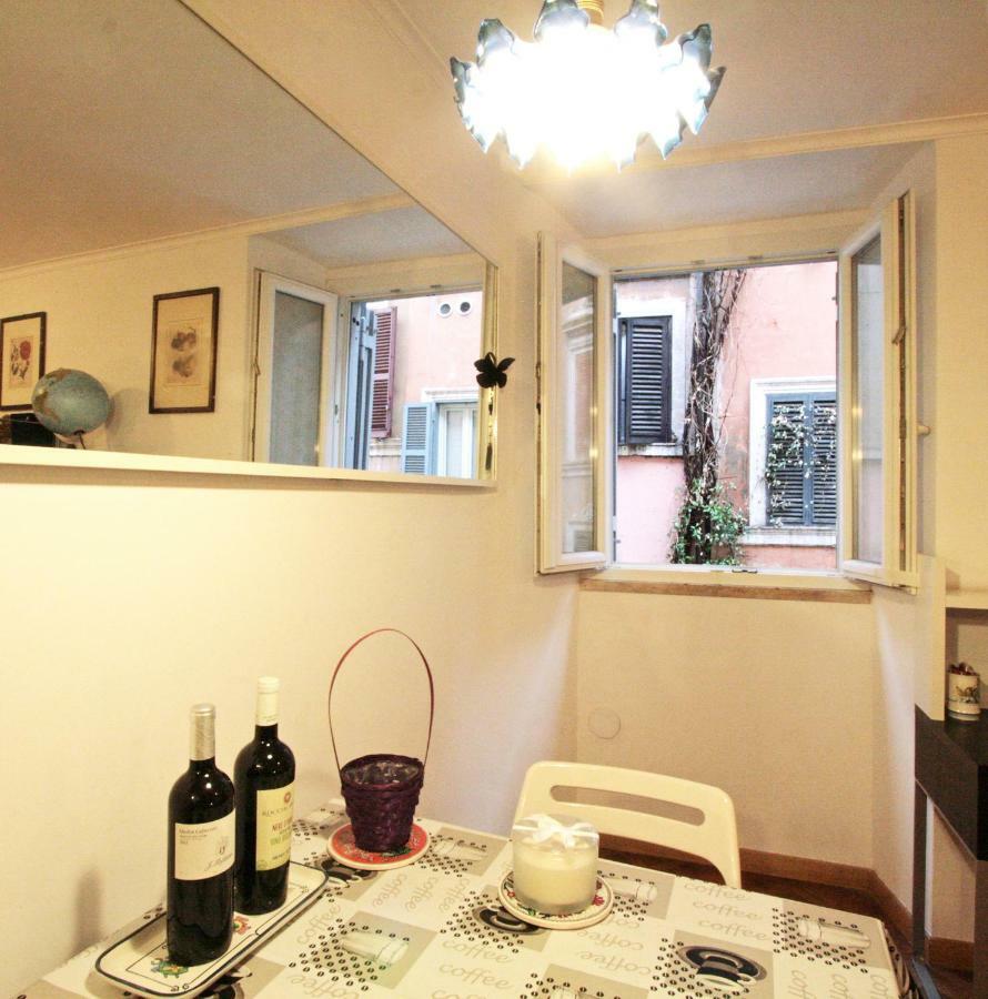 Roma Center Fori Imperiali Raffy'S Charming Suite Luaran gambar
